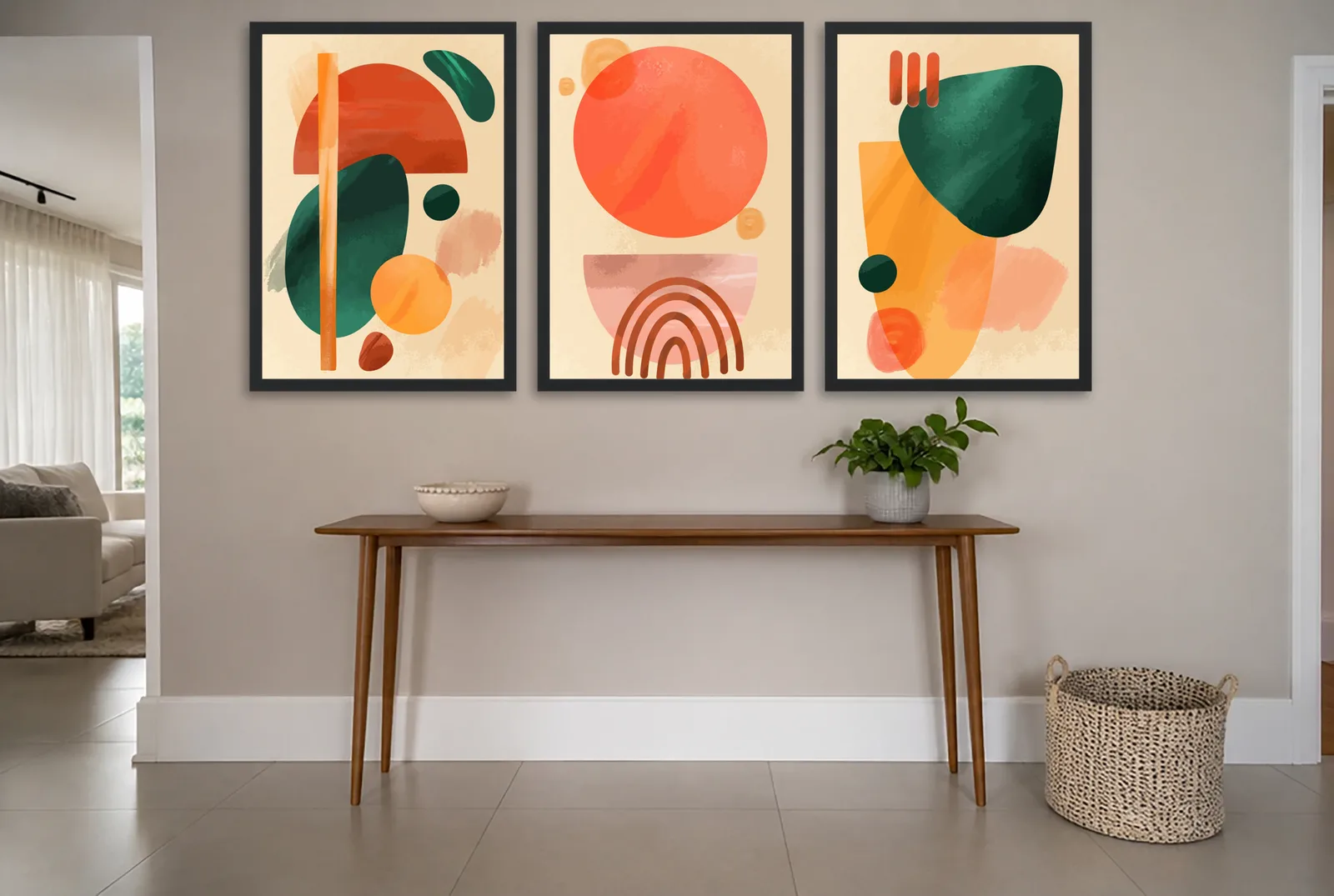 Pôster Trio abstrato em terracota e verde-escuro emoldurado na parede: hall de entrada