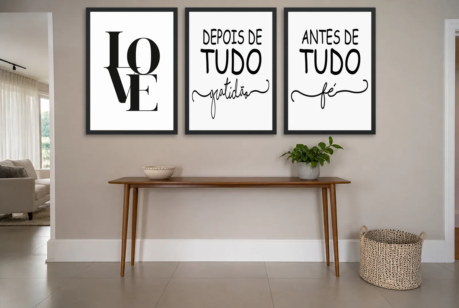Pôster Trio de love, fé e gratidão em preto emoldurado na parede: hall de entrada