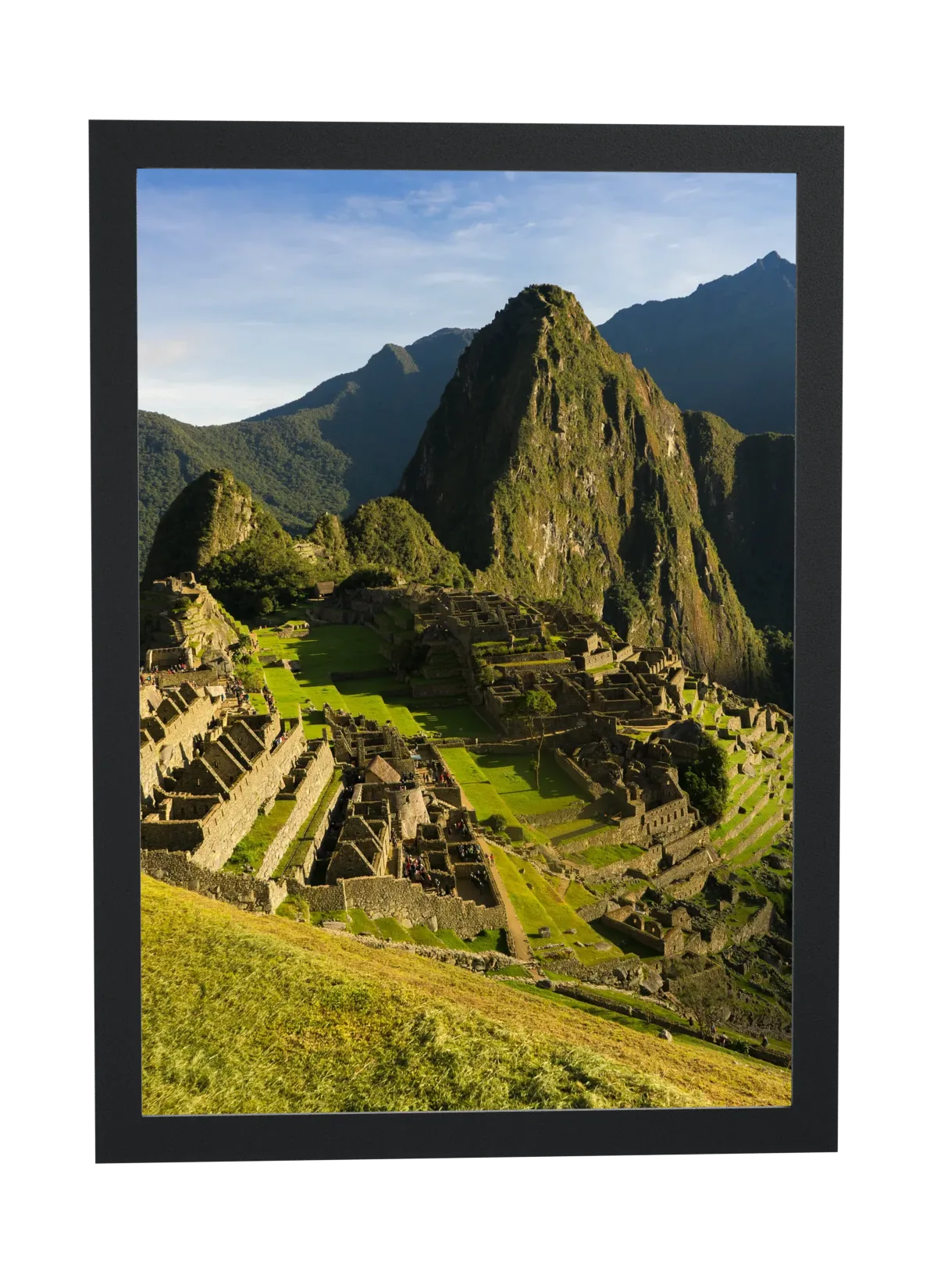 Pôster Machu Picchu entre as montanhas emoldurado