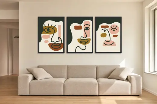 Pôster Trio de rostos abstratos em traço minimalista emoldurado na parede: sala de estar ampla