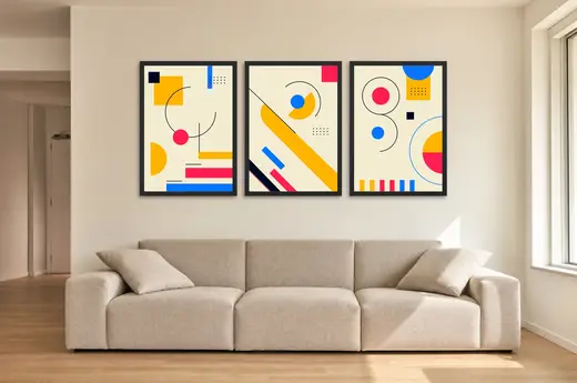 Pôster Trio memphis em amarelo, azul e vermelho emoldurado na parede: sala de estar ampla