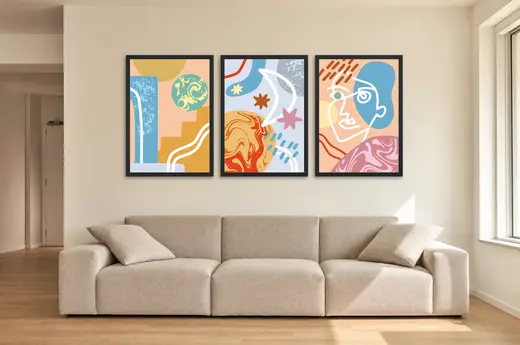 Pôster Trio abstrato de esferas e rosto em linha emoldurado na parede: sala de estar ampla
