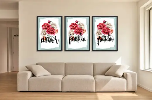 Pôster Trio de amor, família e gratidão em vermelho emoldurado na parede: sala de estar ampla