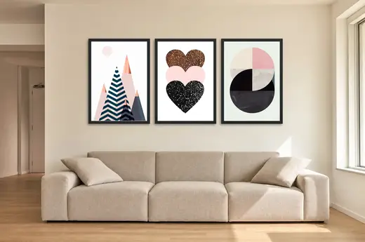 Pôster Trio abstrato de montanha, coração e círculo emoldurado na parede: sala de estar ampla
