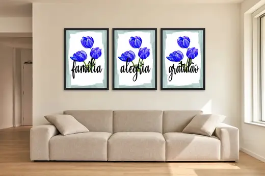 Pôster Trio família, alegria e gratidão com tulipas emoldurado na parede: sala de estar ampla