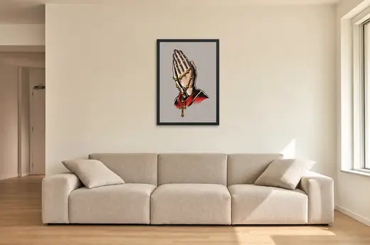 Pôster Ilustração de mãos em oração emoldurado na parede: sala de estar ampla