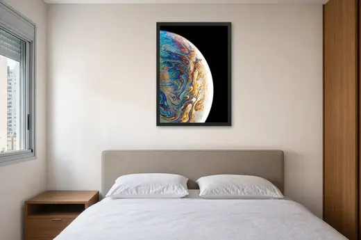 Pôster Bolha de sabão como um planeta emoldurado na parede: quarto de casal