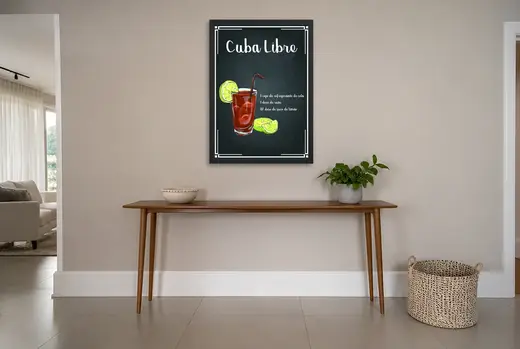 Pôster Receita de Cuba Libre na lousa emoldurado na parede: hall de entrada