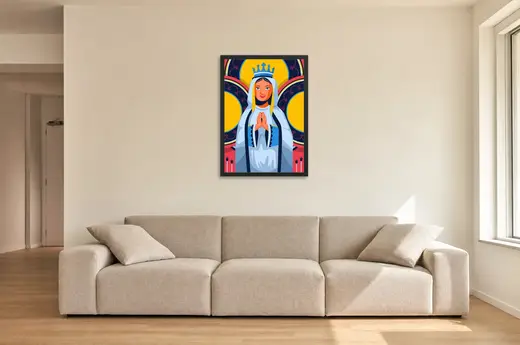 Pôster Nossa Senhora de coroa azul emoldurado na parede: sala de estar ampla