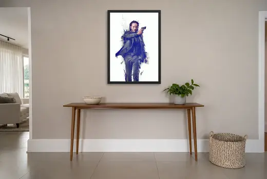 Pôster John Wick (2014): respingos de tinta e pistola emoldurado na parede: hall de entrada
