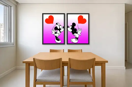 Pôster Dupla do beijo de Mickey e Minnie emoldurado na parede: sala de jantar clara