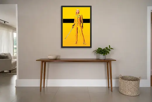 Pôster Kill Bill (2003): a Noiva com a katana emoldurado na parede: hall de entrada