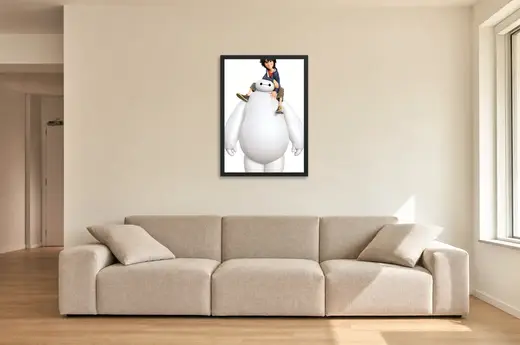 Pôster Operação Big Hero (2015): Hiro sobre Baymax emoldurado na parede: sala de estar ampla