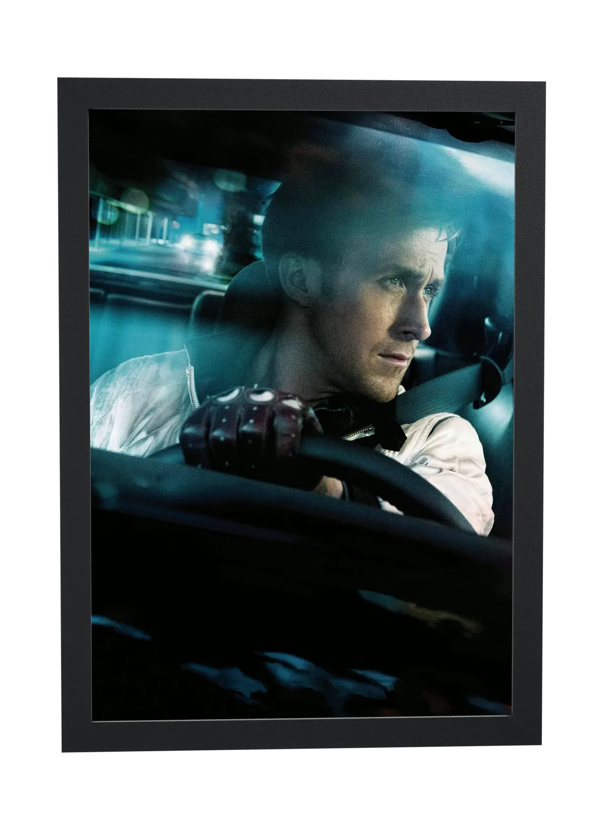 Pôster Drive (2011): ao volante à noite emoldurado