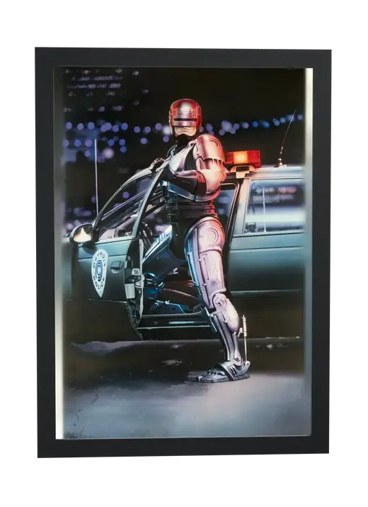 Pôster Robocop (1987): ao lado da viatura emoldurado