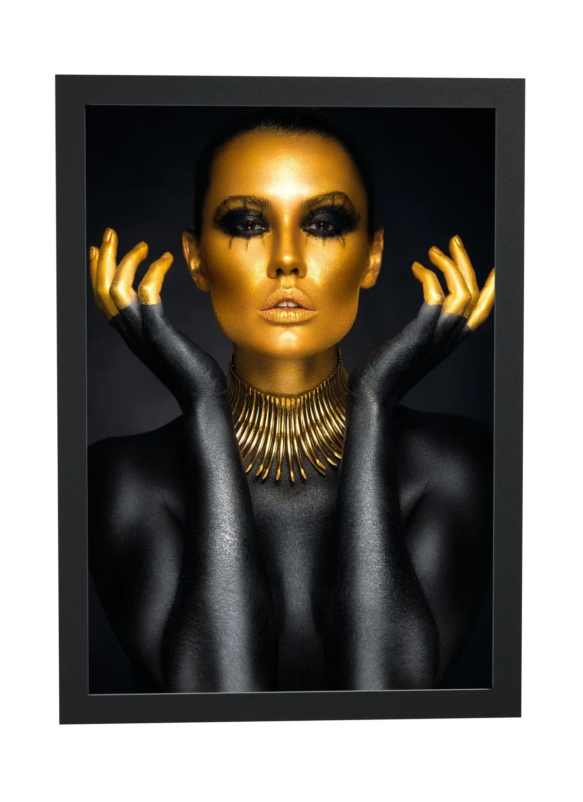 Pôster Mulher pintada de dourado emoldurado