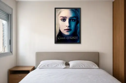 Pôster Game of Thrones (2011): Daenerys Targaryen emoldurado na parede: quarto de casal